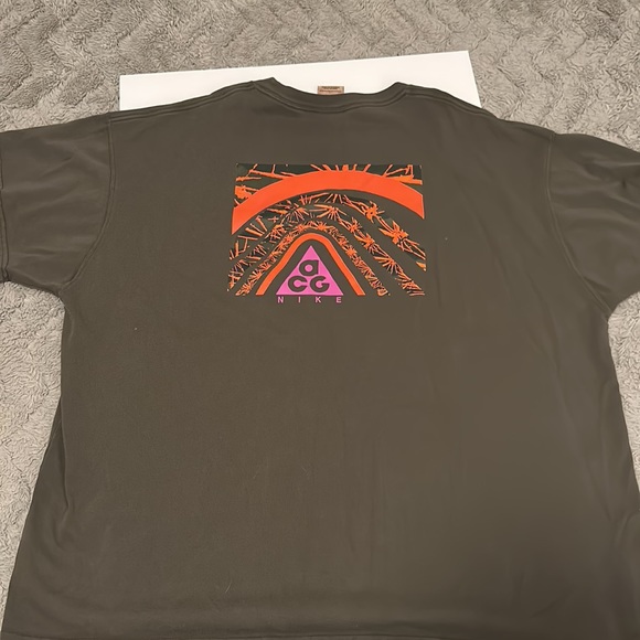 Nike ACG outdoor workout shirt size 2xl - Picture 4 of 5
